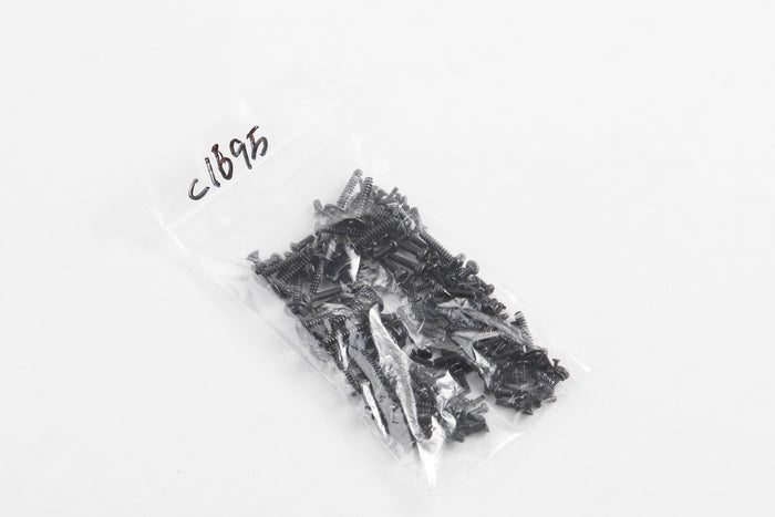 Screw set for 1:12 Land Rover model, packaged in a clear bag.