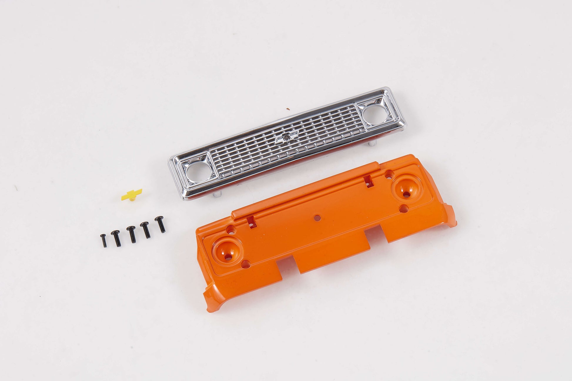 1:24 K5 Blazer Exhaustion Plate Style A in orange with chrome grille and screws
