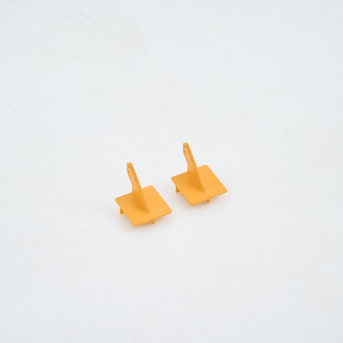 Two yellow plastic 800mm beaver control horns.