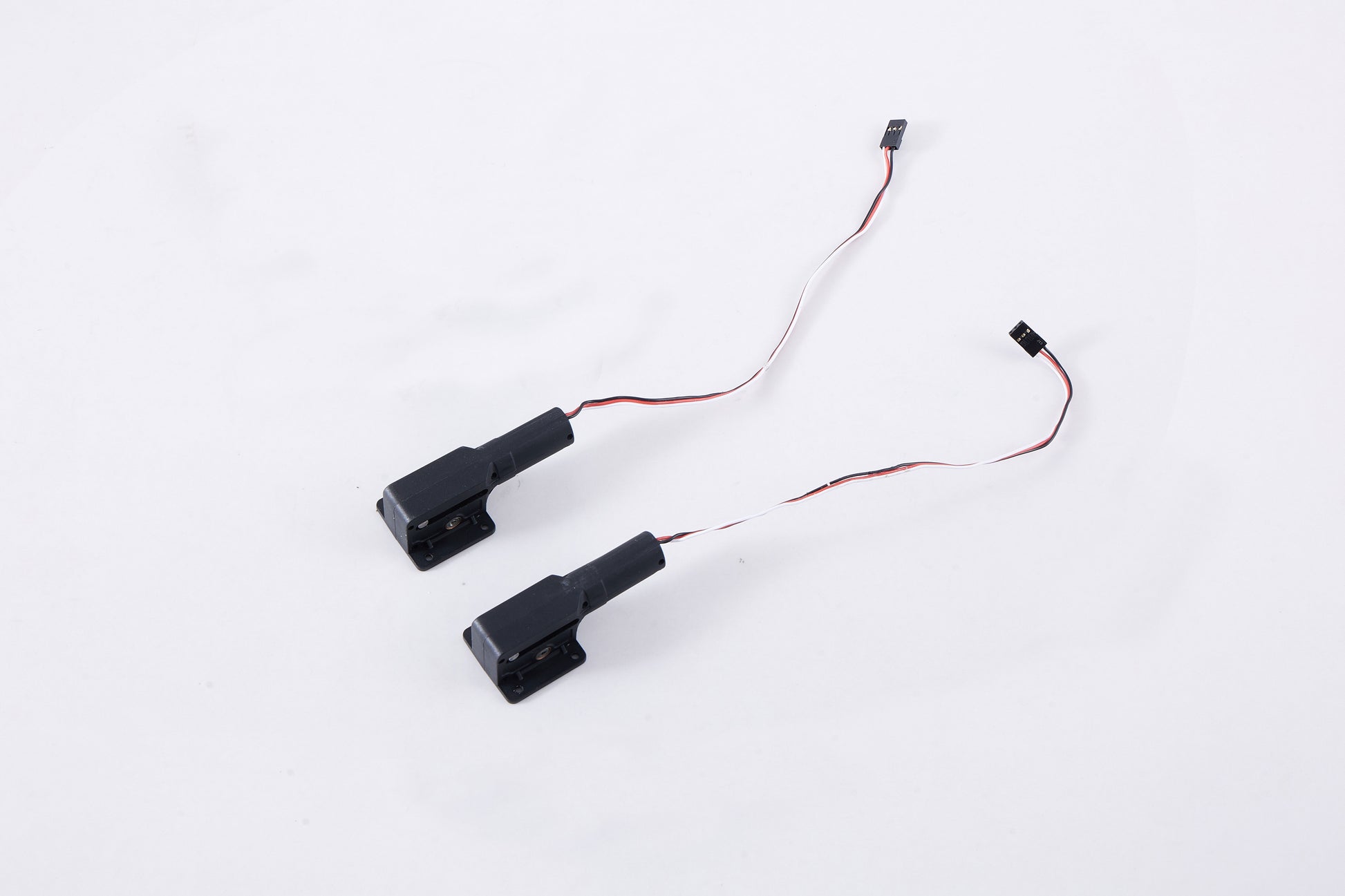 80mm E-retracts for main landing gear with wires