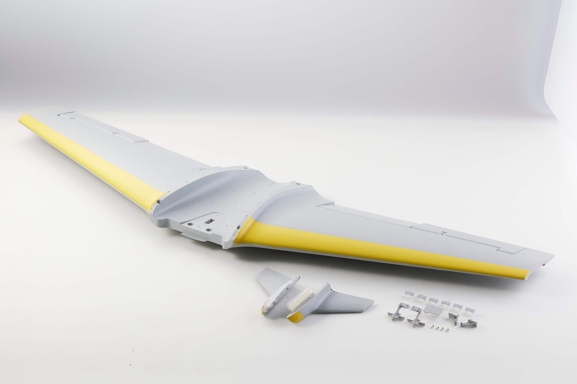 70mm Viper remote control airplane main wing set with yellow trim
